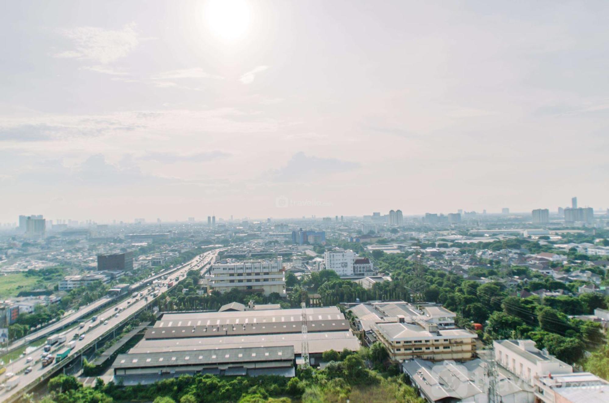 Comfortable And Minimalist 2br At Marina Ancol By Travelio *
