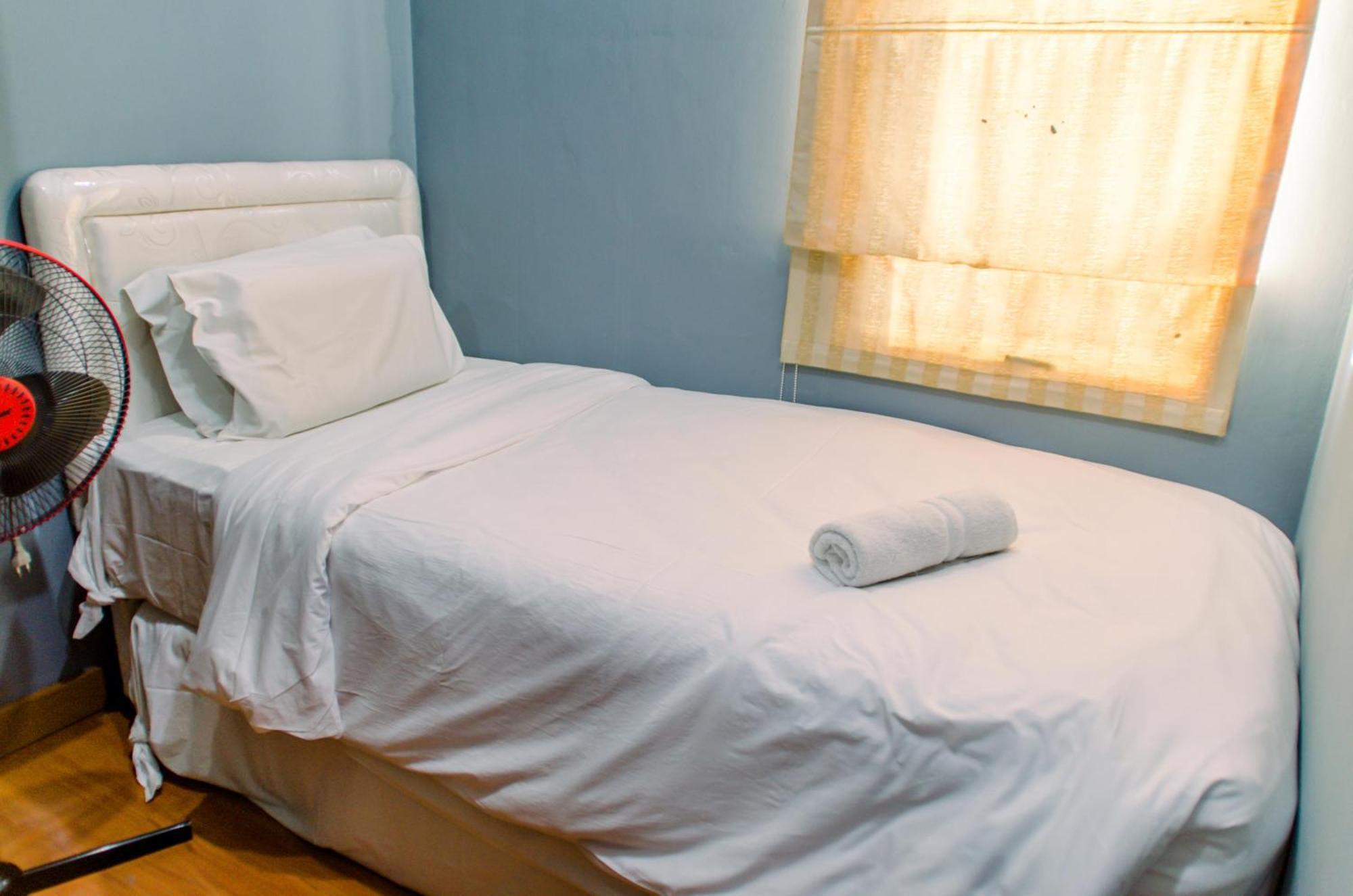 Apartment Comfortable And Minimalist 2br At Marina Ancol By Travelio *